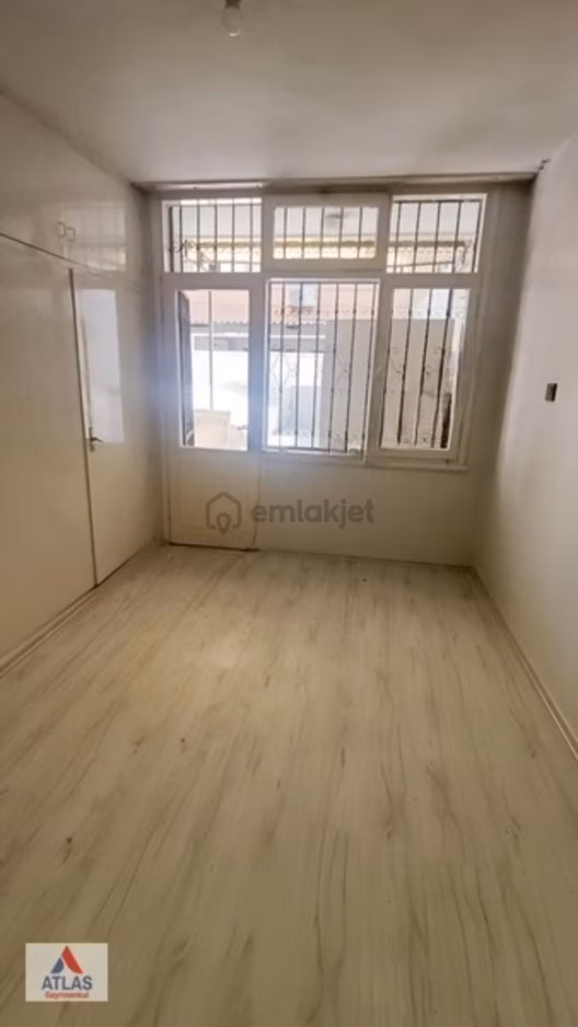 Acarlar Mh Atatürk Bulvarı Üzerinde Teraslı 4+1 Kiralık Daire - 25