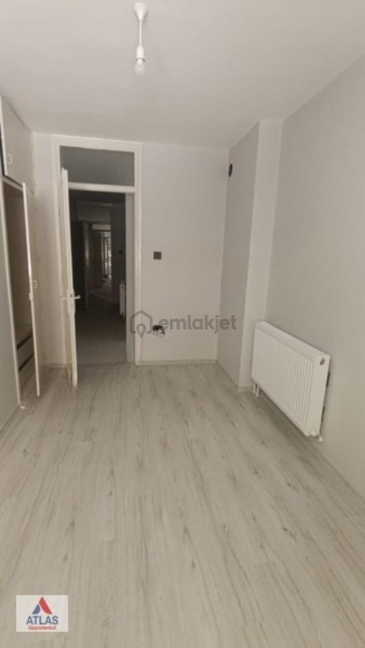 Acarlar Mh Atatürk Bulvarı Üzerinde Teraslı 4+1 Kiralık Daire - 24