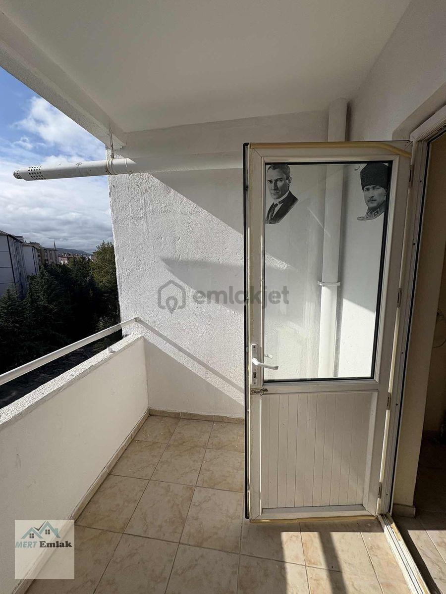 Mert Emlaktan 2000 Evler Toki De Kiralık Daire - 9