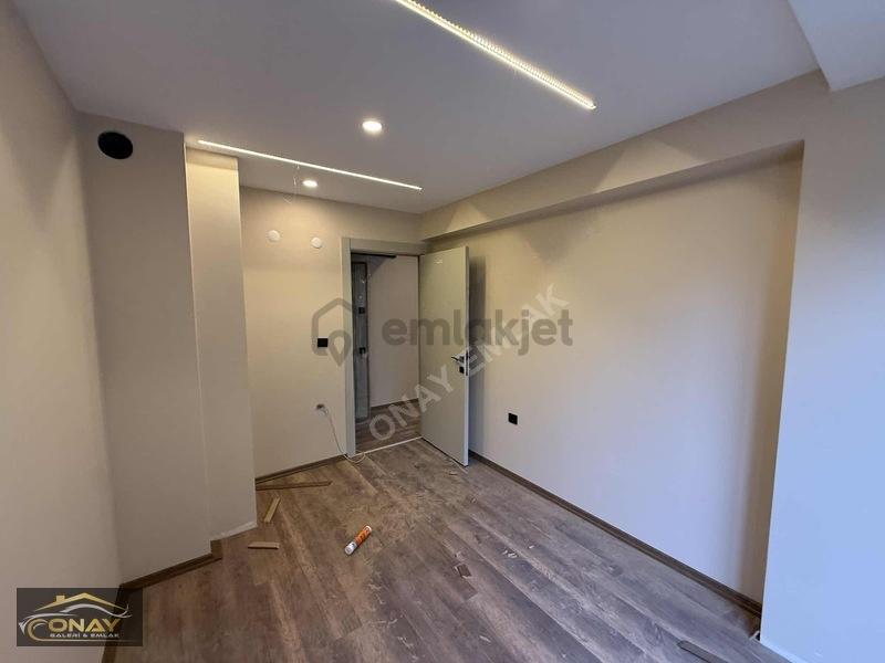 Onay Emlak' Tan Satılık 1+1 Deniz Manzaralı Daire - 31