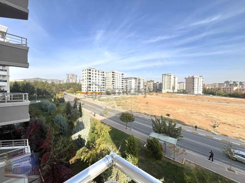 Atakent Mesire Girişinde Geniş Ferah 3+1 Havalesiz Daire - 26