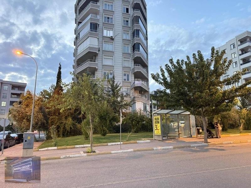 Atakent Mesire Girişinde Geniş Ferah 3+1 Havalesiz Daire - 23