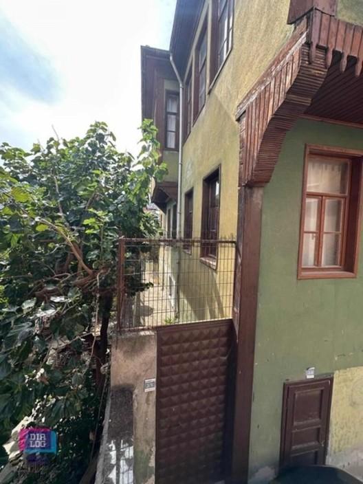 Dialog Skaladan Mudanyada Satılık Bahçeli Konak - 29