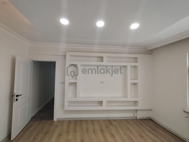 Savaş Emlak'tan Satılık 4+1 Daire - 16