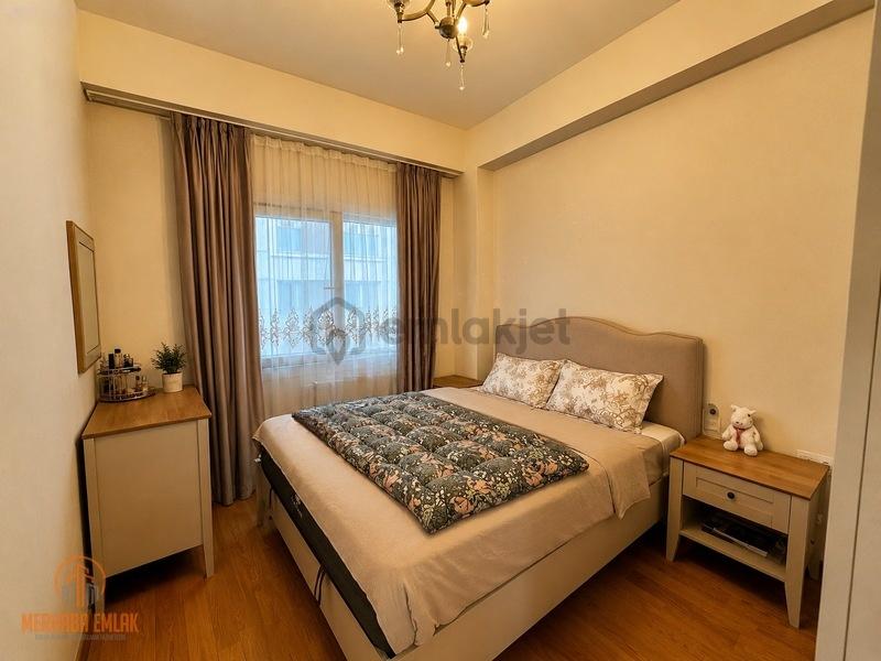 Bayrampaşa Kiptaş Konutlarında Satılık 1+1 Daire