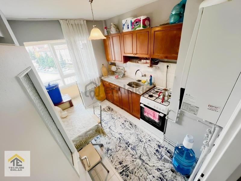 Basın Caddesi Üzeri Orta Kat 3+1 Ön Güney Batı Cephe Merkezde - 10