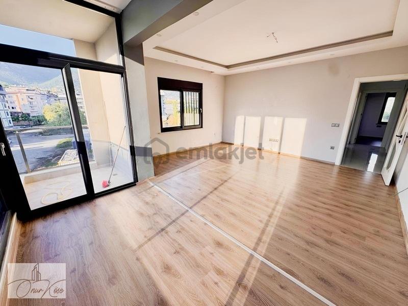 Oba'da Site İçerisinde Kiralık 2+1 Havuzlu Daire! - 17