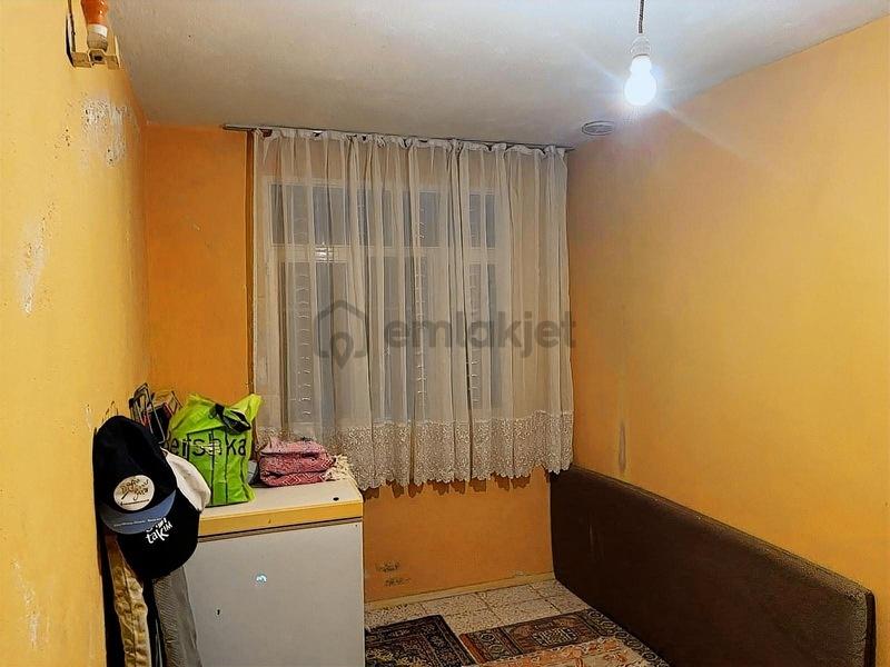Menderes Değirmendere'de Mahallesin'de Satılık Bahçe - 5