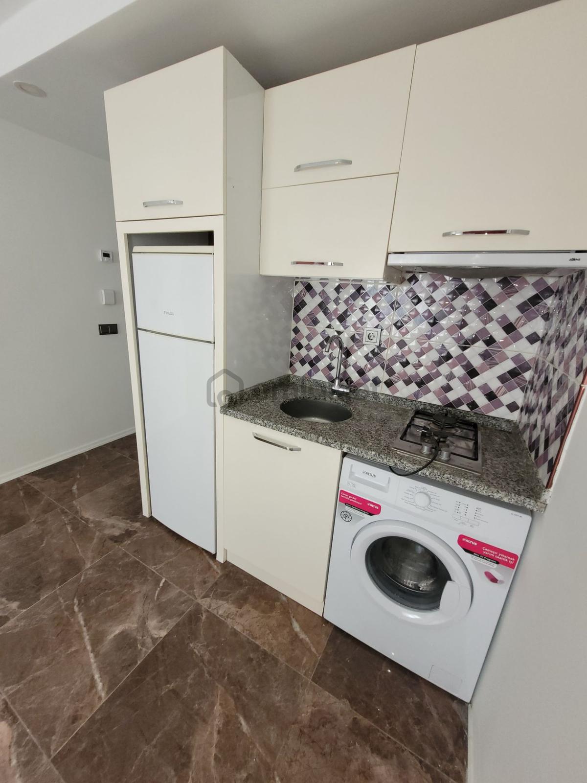 Zeytinköy'de Satılık Eşyalı Bahçe Katı 2+1 Daire - 5