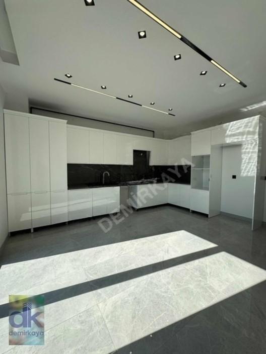 P- Sögütönü Mahallesi Lüks Satılık Villa - 14
