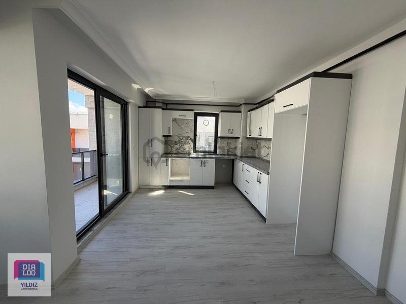 Mudanyada Doğa Manzaralı Sıfır 2+1 Kiralık Daire - 11