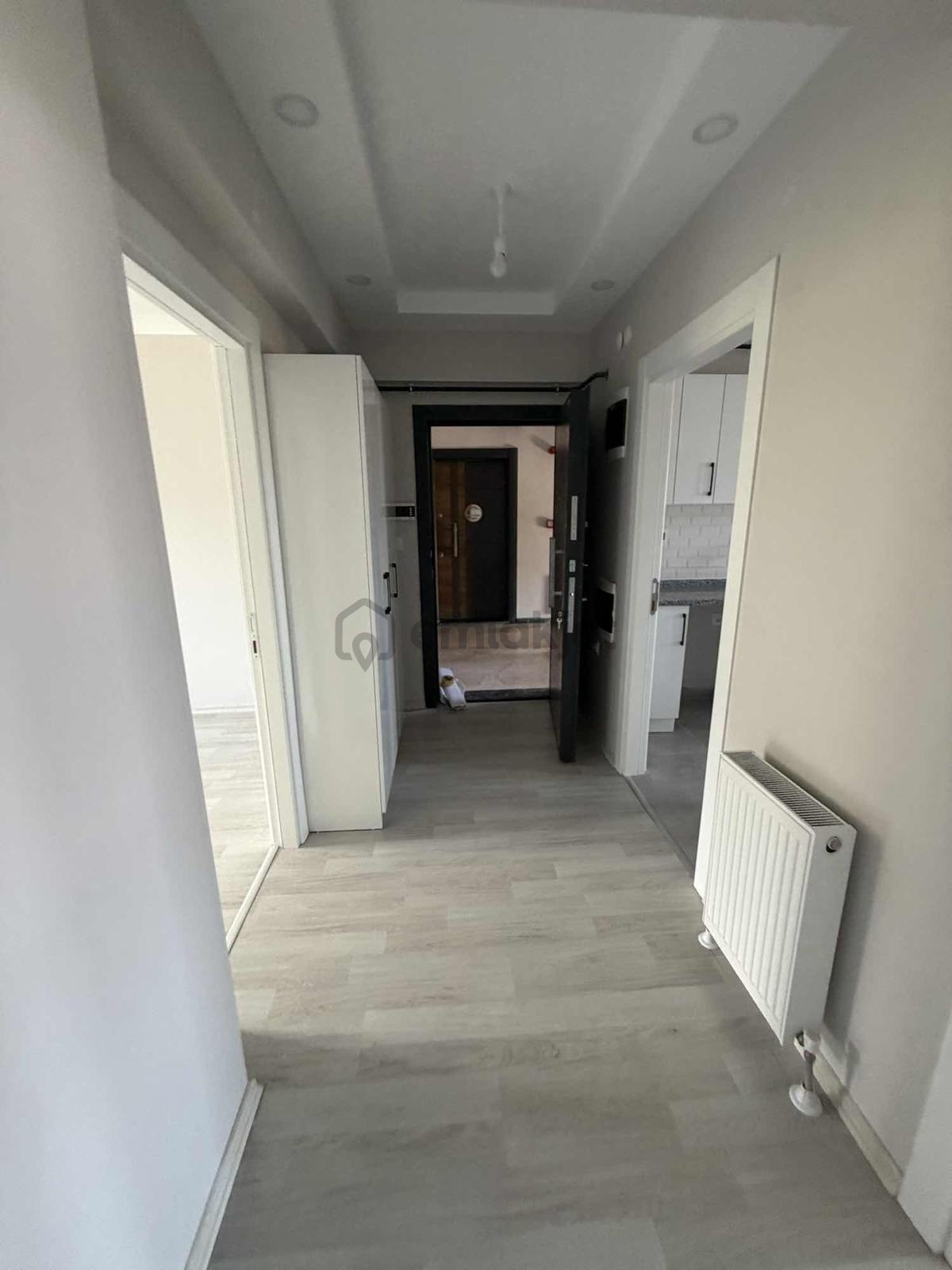 Engin Emlaktan Adak Starda Kiralık 2+1 Daire - 16