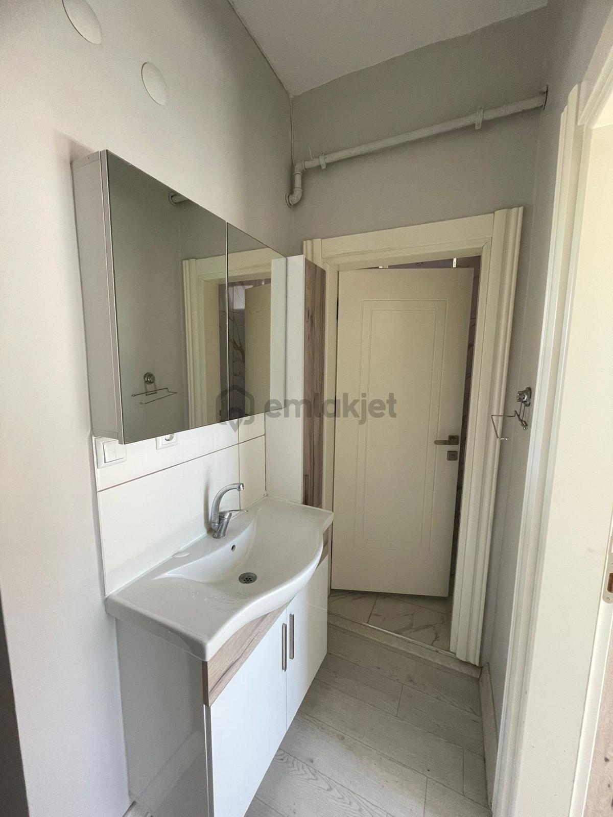 Külhan Mahallesi 3+1 Şömineli Ve Bakımlı Satılık Daire - 14