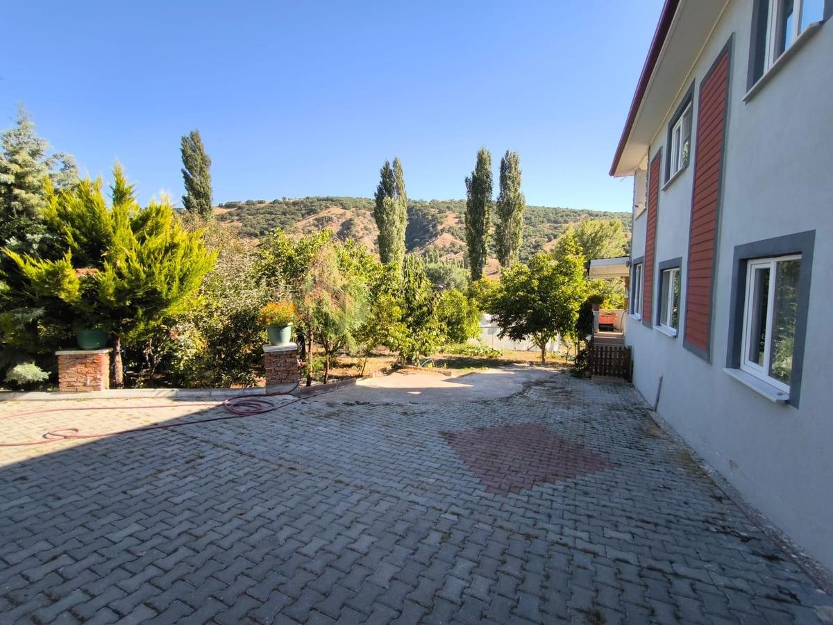 Sahibinden Baraj Manzaralı Müstakil Köy Evi - 26
