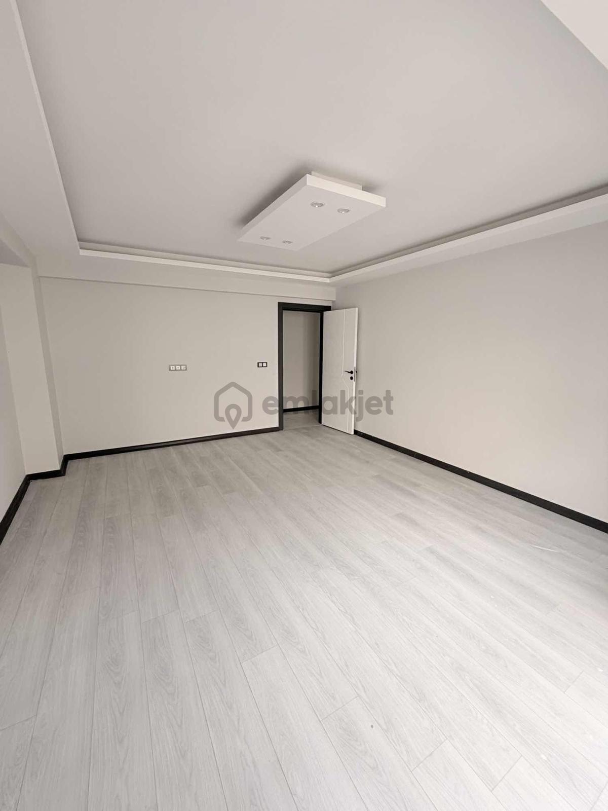 Kayalardan Sıfır 2+1 Kiralık Daire - 12