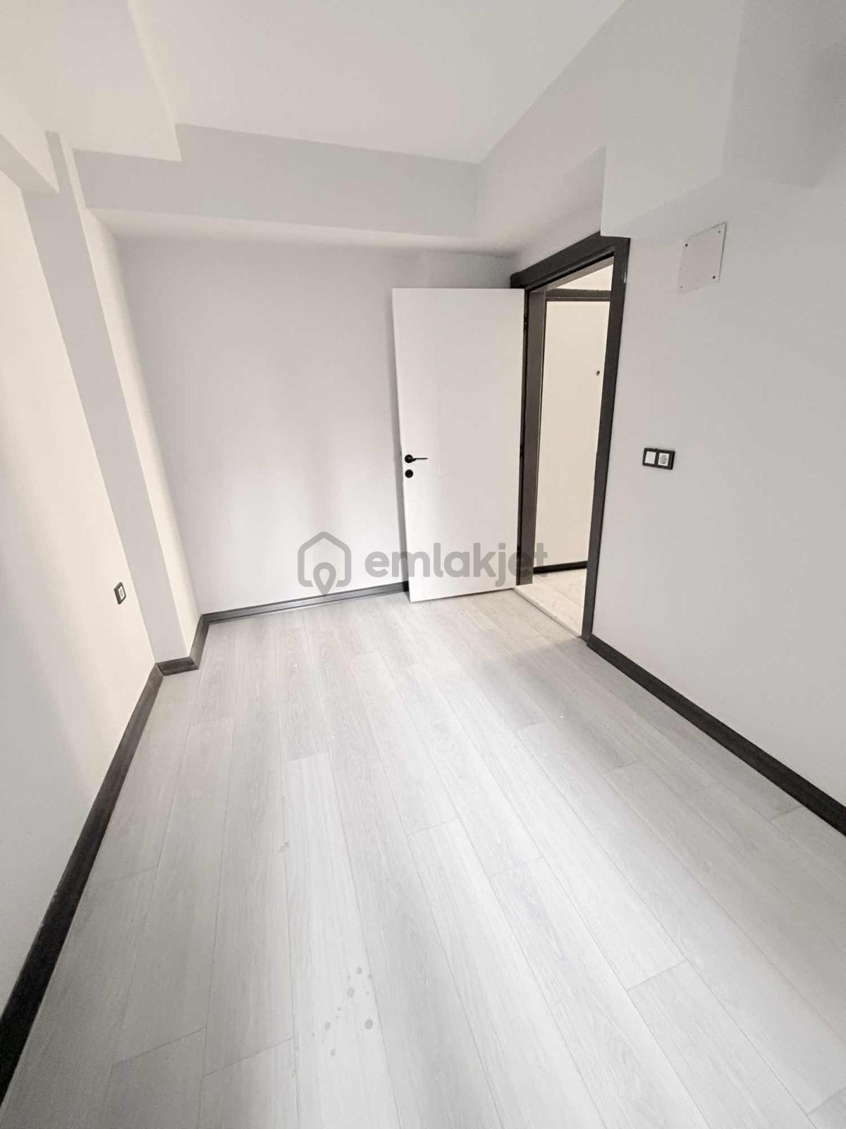 Kayalardan Sıfır 2+1 Kiralık Daire - 7