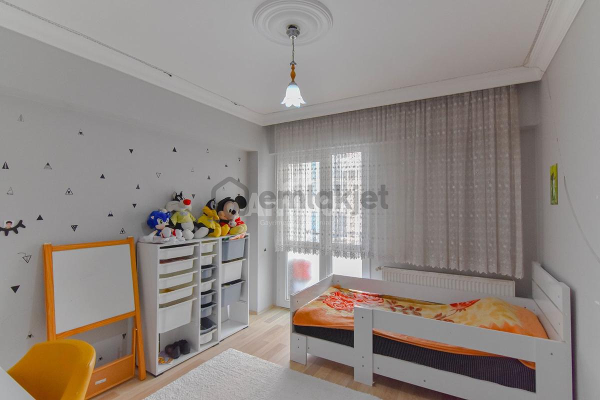 Kuşadası Ata Evlerinde 3+1 Satılık Daire - 16