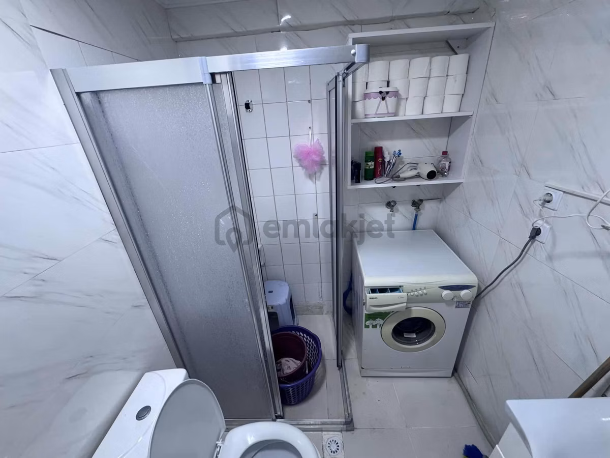 Cumhuriyet Mahallesi Giriş Kat 1+1 Daire - 15