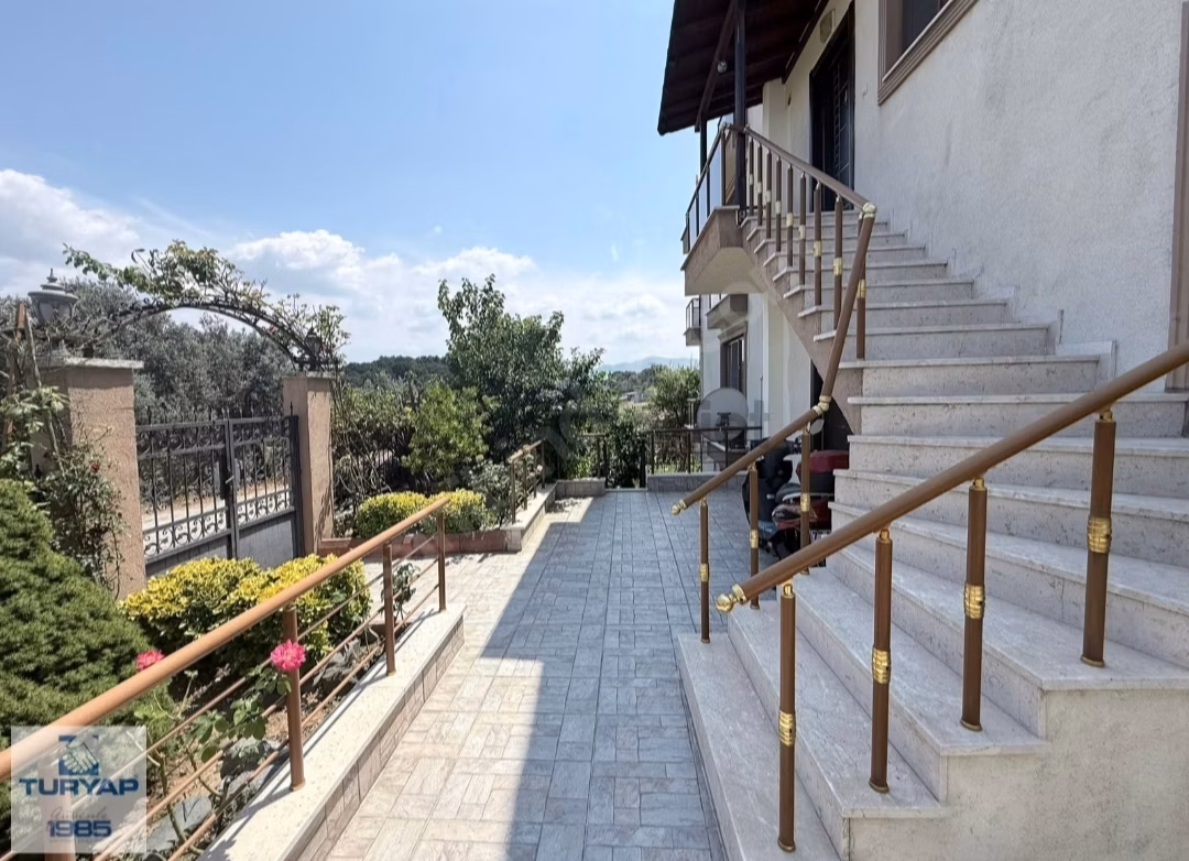 Yalova Akköy Doğa Ve Deniz Manzaralı 4+1 Kiralık Dubleks Daire - 10