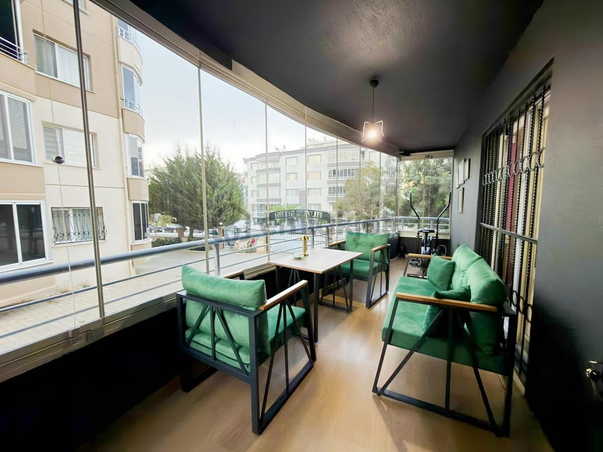 Berk Emlak'tan Site İçerisinde 180 M2 3+1 Satılık Daire - 34