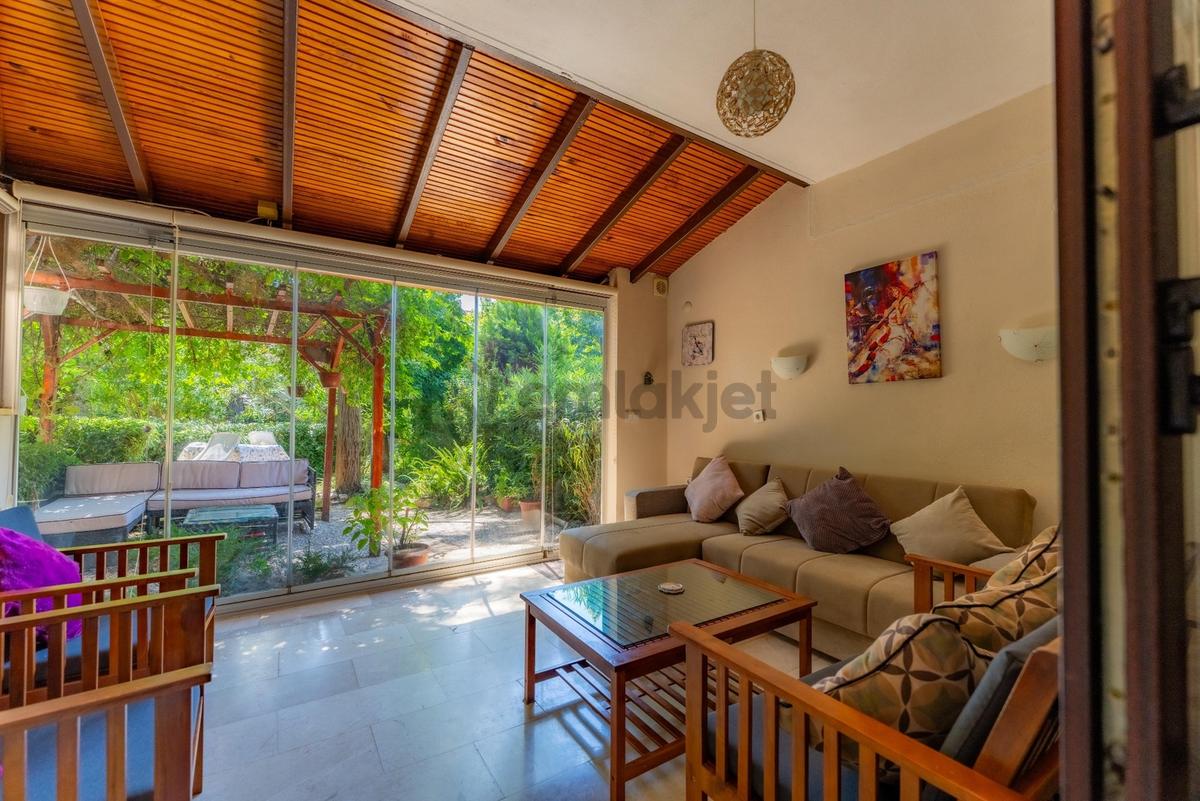 Select'ten İçmeler'de Siesta Sitesinde Kiralık 2+1 Bahçe Dubleks - 17