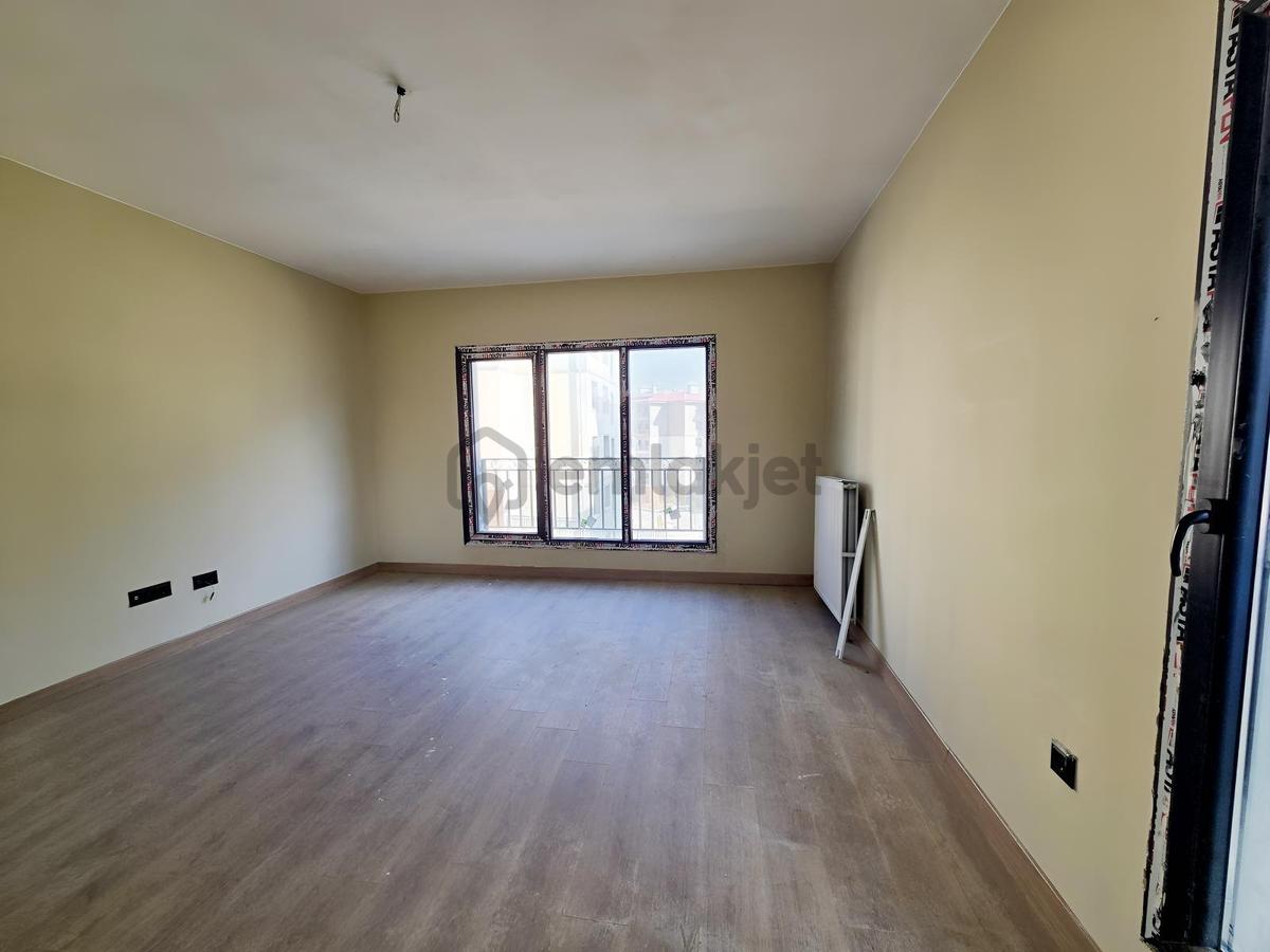 Maltepe Toki Atış Okulu 6. Etap E.banyolu Geniş Bir Daire - 49
