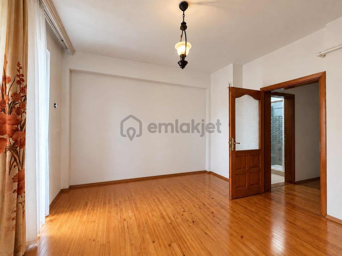 Rw Beta Dan Bafra Merkezde 2+1 Kiralık Daire N.k - 6