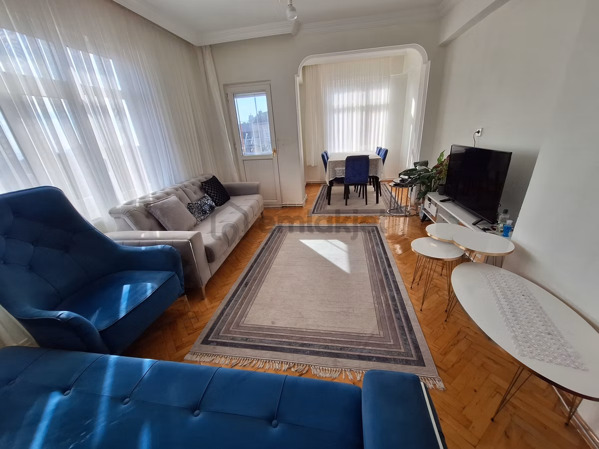 Pendik Fevziçakmak Mahallesin'de Satılık Daire 3+1 125m²