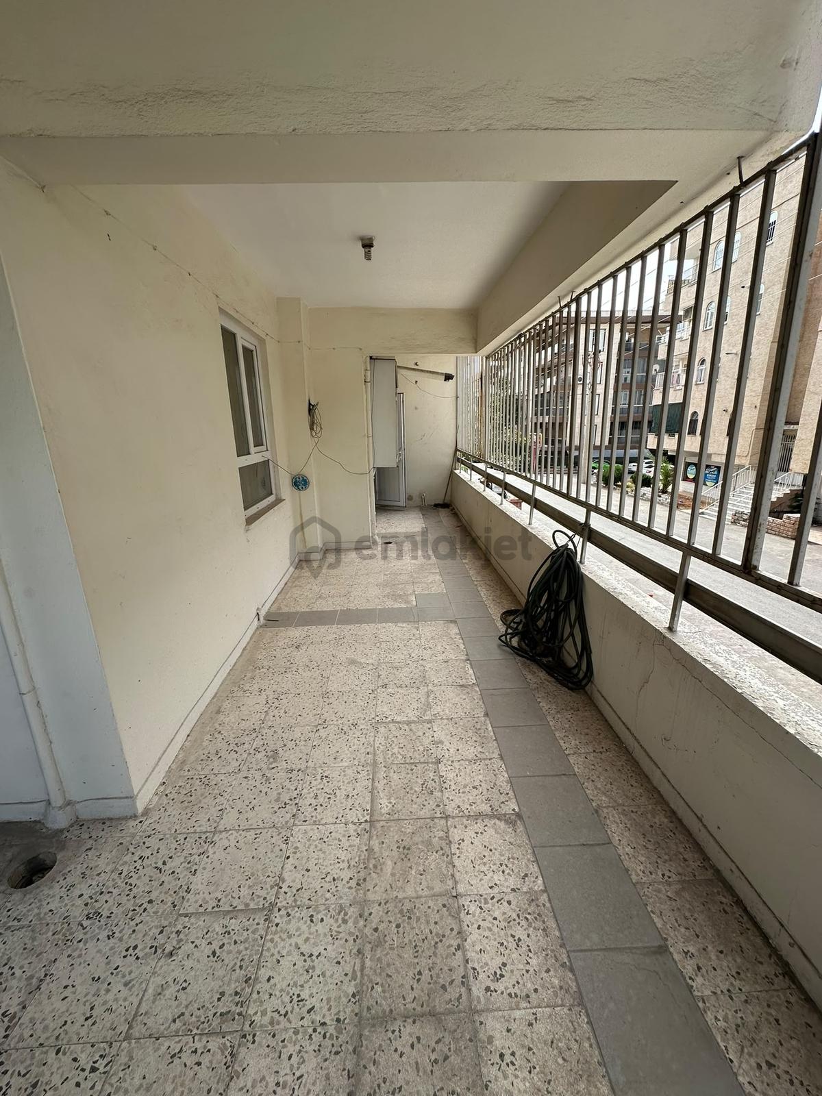 Benek Emlak Refahiye 3+1 Eşyalı Kiralık Ofis - 24