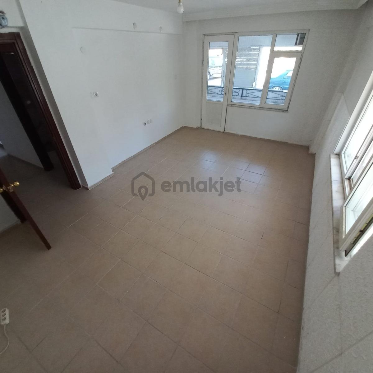 Akçay'da Kiralık Doğalgazlı 2+1 Kiralık Daire - 31