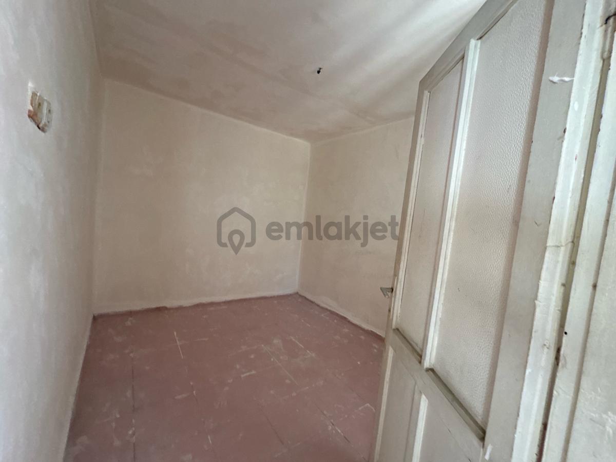 Buca İnönü Mah. 2+0 Kiralık Daire - 13