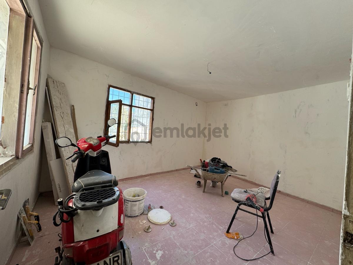 Buca İnönü Mah. 2+0 Kiralık Daire - 6