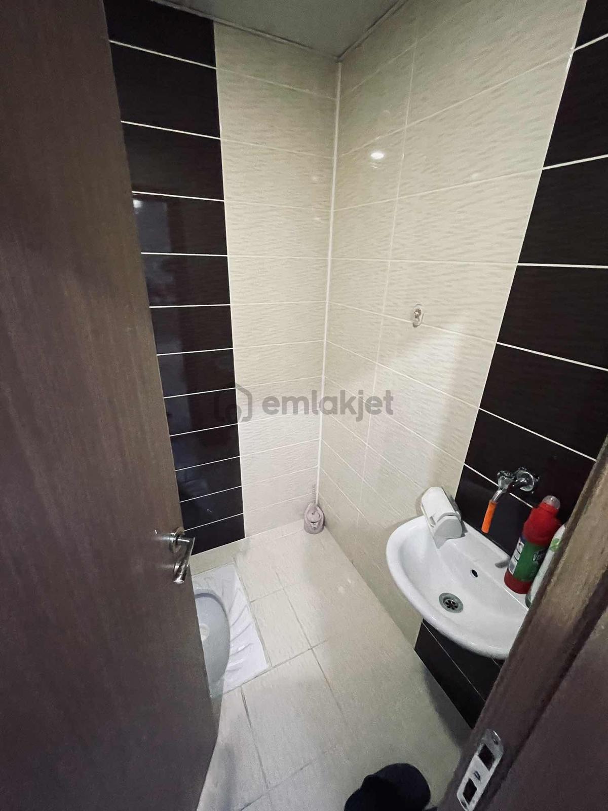 Toptancılar Civarı Siteli Güvenlikli Acil Satılık 4+1 - 21