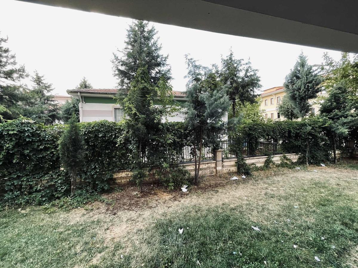 Toptancılar Civarı Siteli Güvenlikli Acil Satılık 4+1 - 5
