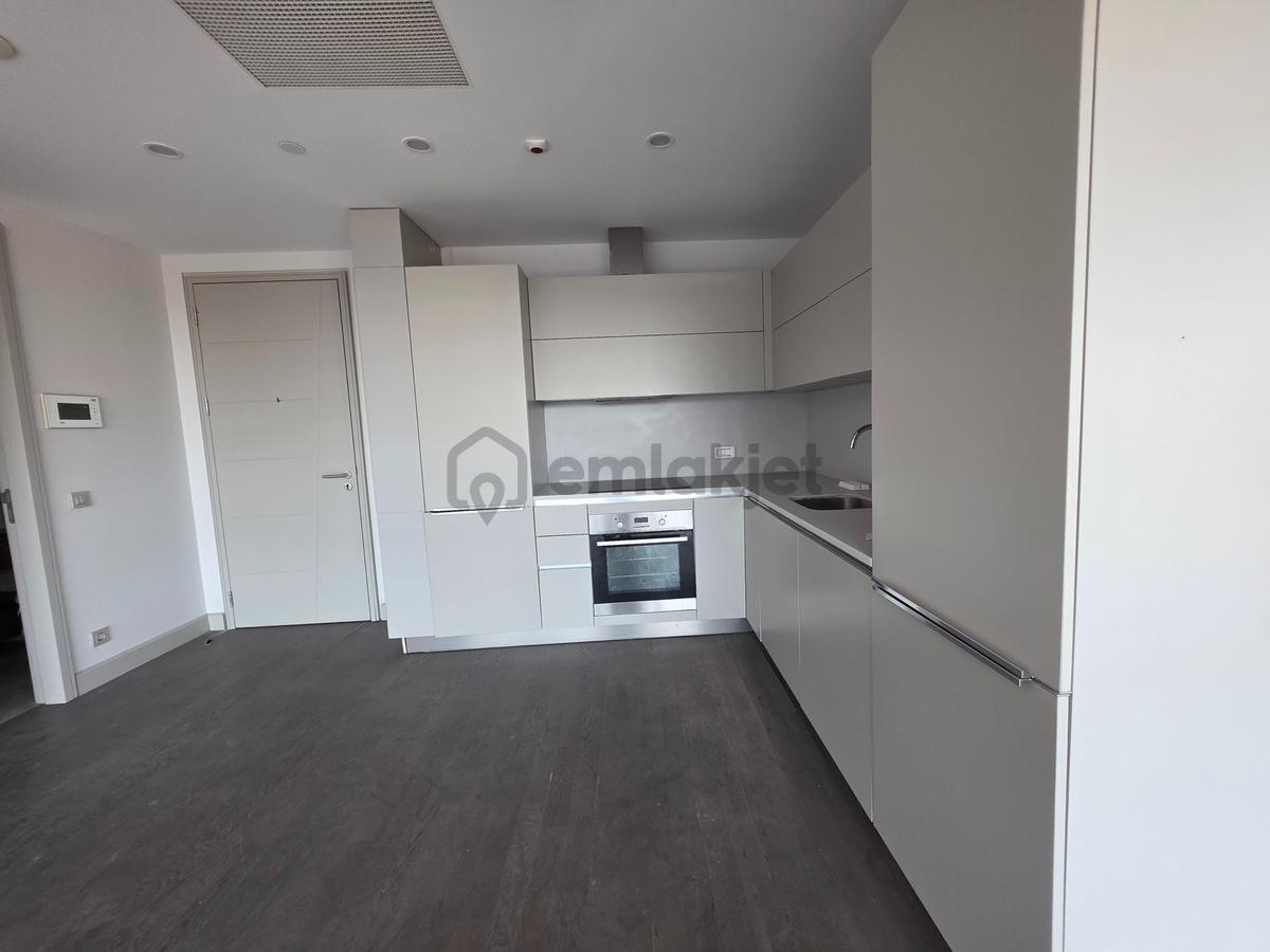 Selenıum Retro 9'da Kiralık Balkonlu 2+1 Daire - 2