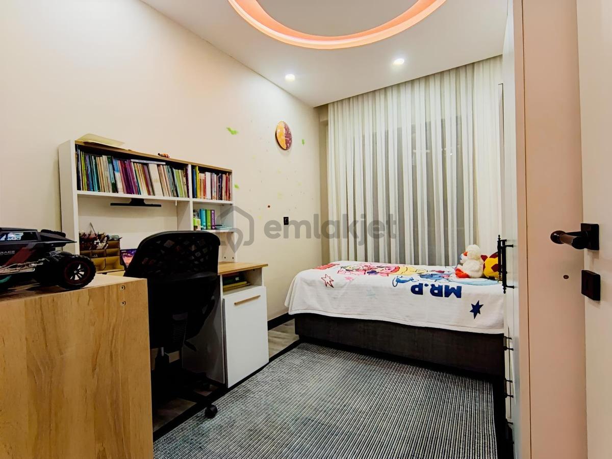Remax Model Den Değırmenönü Mahallesınde Genış 3+1 Satılık Daıre - 12