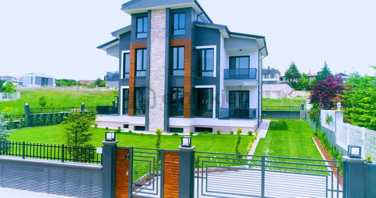 Gölbaşı Karşıyaka'da Göl Manzaralı Emsalsiz Villa - 30