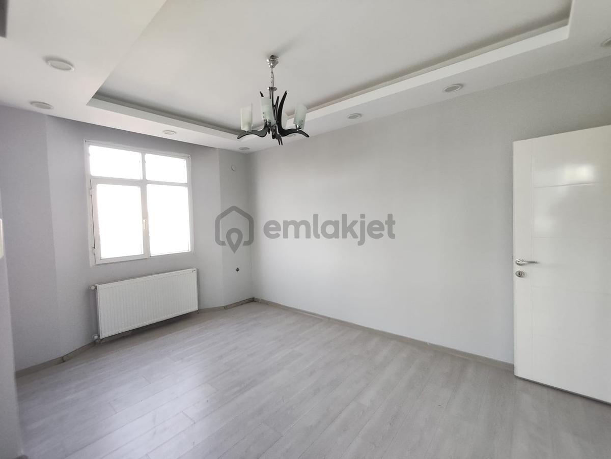 Dr.sadık A.bul.üzerinde,3+1,kapalı Mut.doğalgazlı Kiralık D. - 21