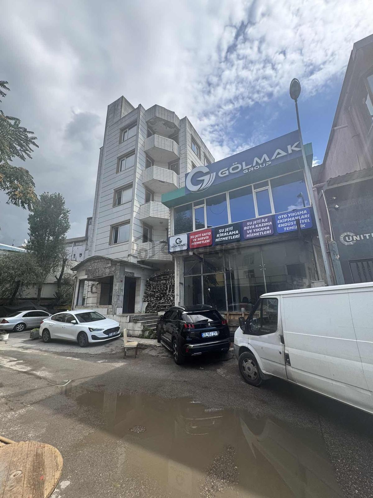 İçmeler Gemsan Sit Tersaneye Komşu, Satılık Ticari Bina - 2