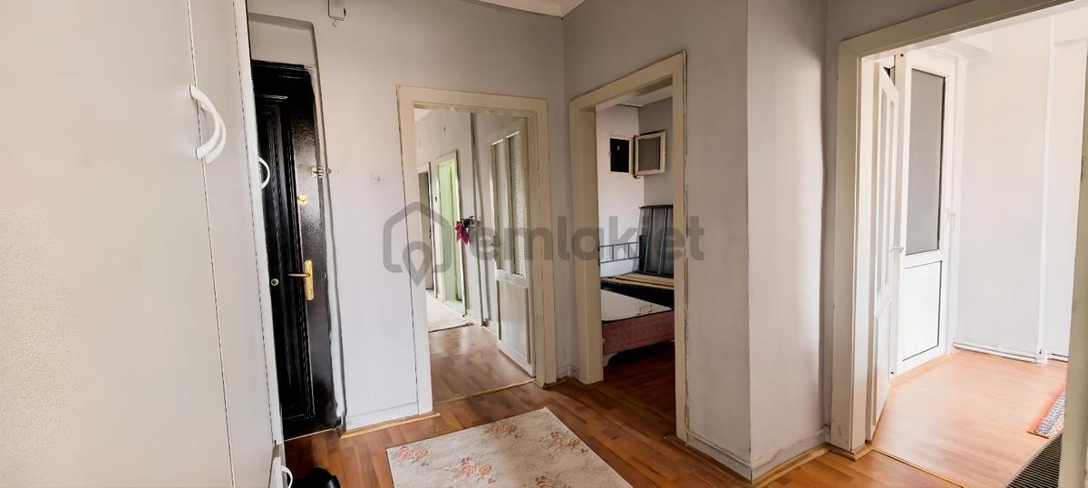 Merkezi Konumda Eşyalı Kiralık 3+1 Daire - 3