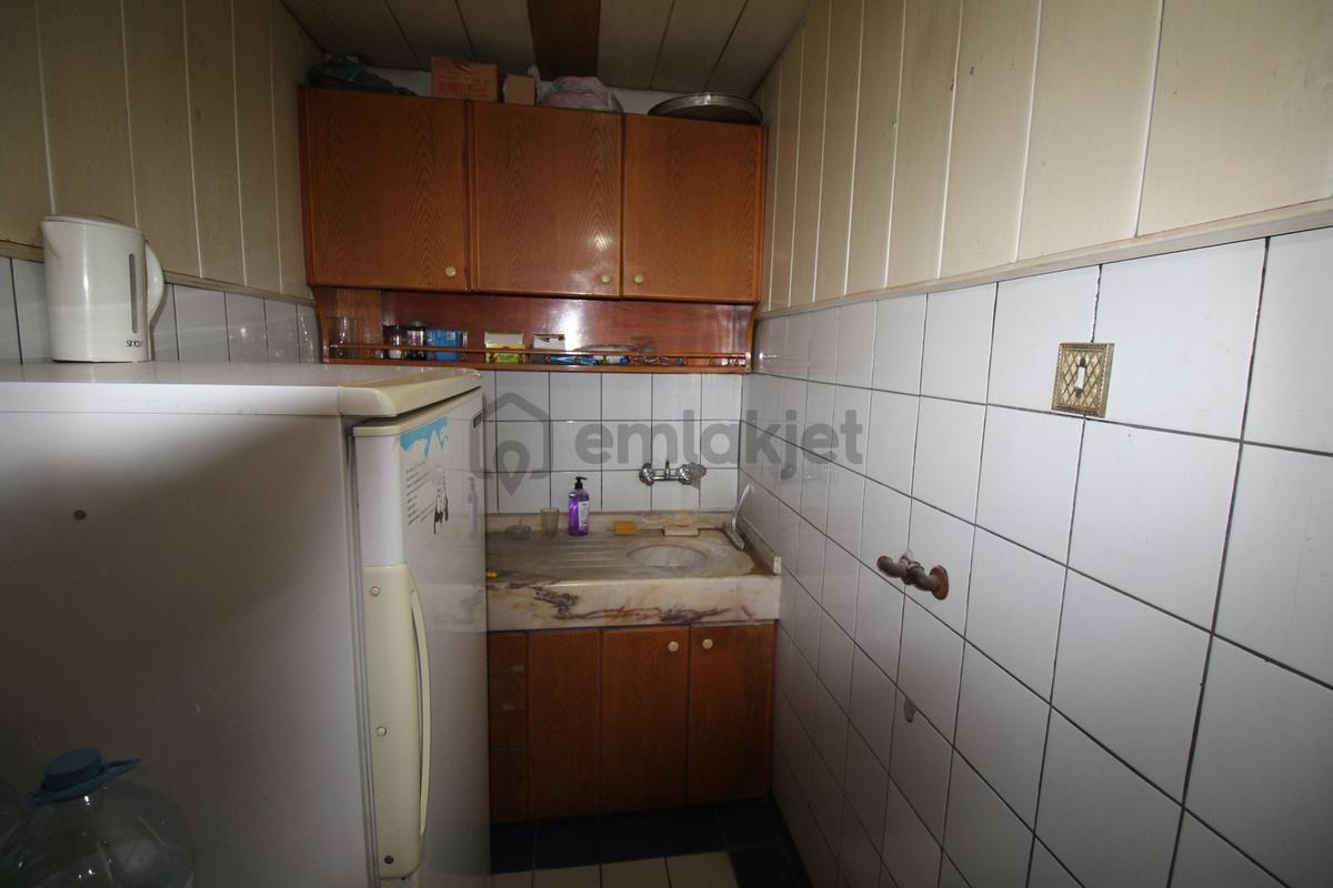 Aksaray Hamidiyede Satılık 1+1 Ofis - 8