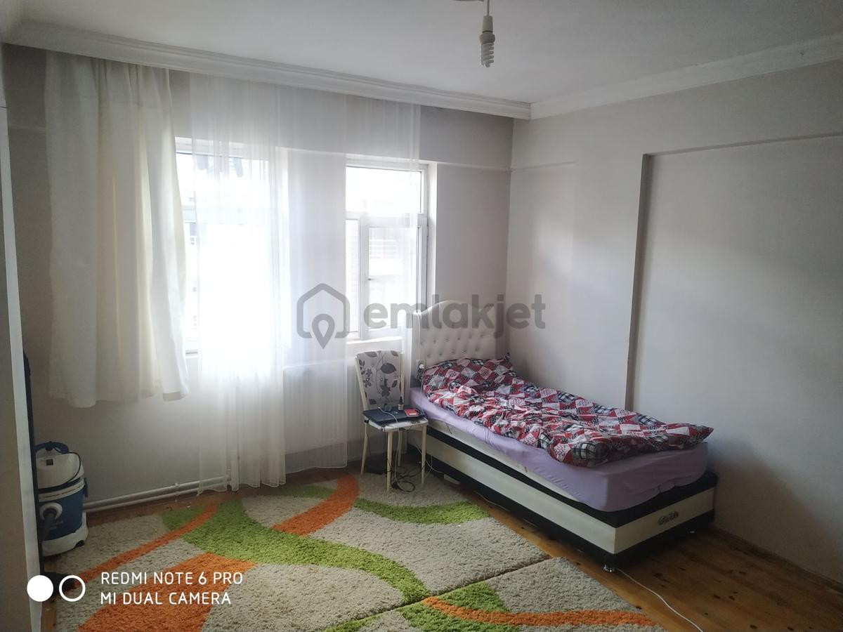 Sahibinden Çarşı Merkezde 2+1 Daire - 12
