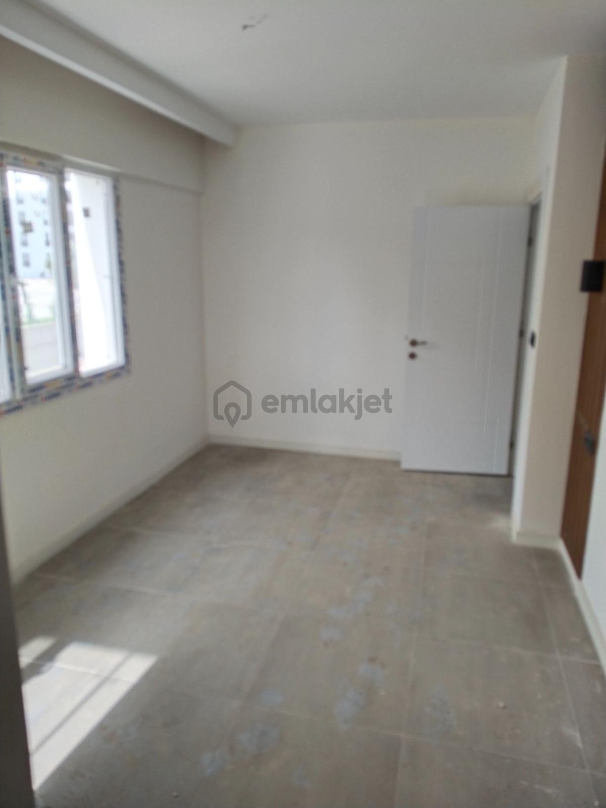 Berkay Emlaktan Zafer Mahallesinde Satılık Daire - 8