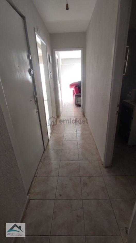 Şehitler Mahallesinde 1+1 Kiralık Ara Kat - 4
