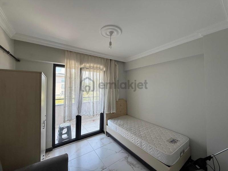 Fırsat! Orta Kat Ön Cephe Full Eşyalı 1+1 Kiralık - 3