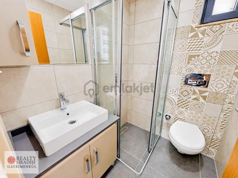 Güzelbağda Site İçinde Satılık 2+1 Ebeveyn Banyolu Havuzlu - 30