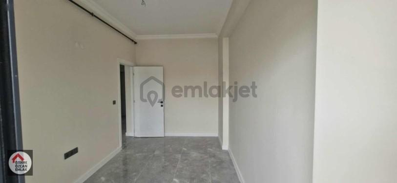 Menderes Merkezde Kiralık 1+1 - 10