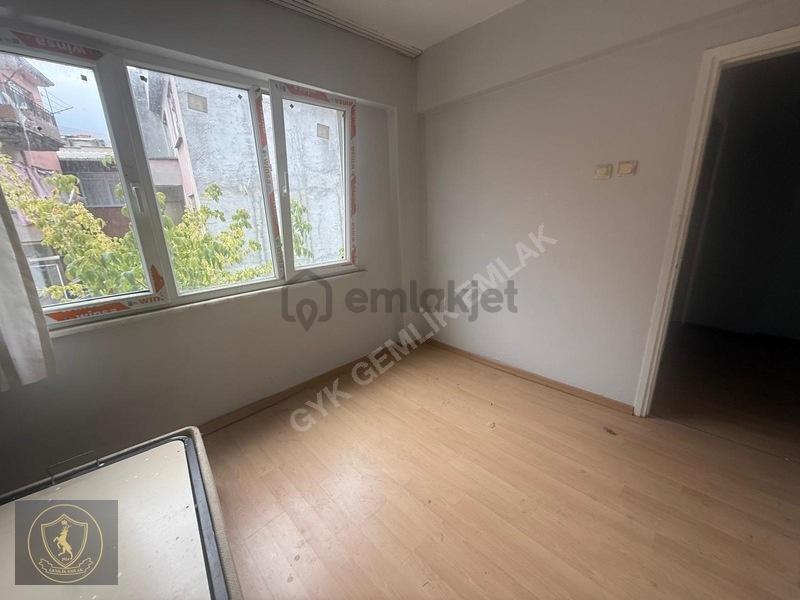 Gemlik Merkezde Güneş Alan 2+1 Daire - 20