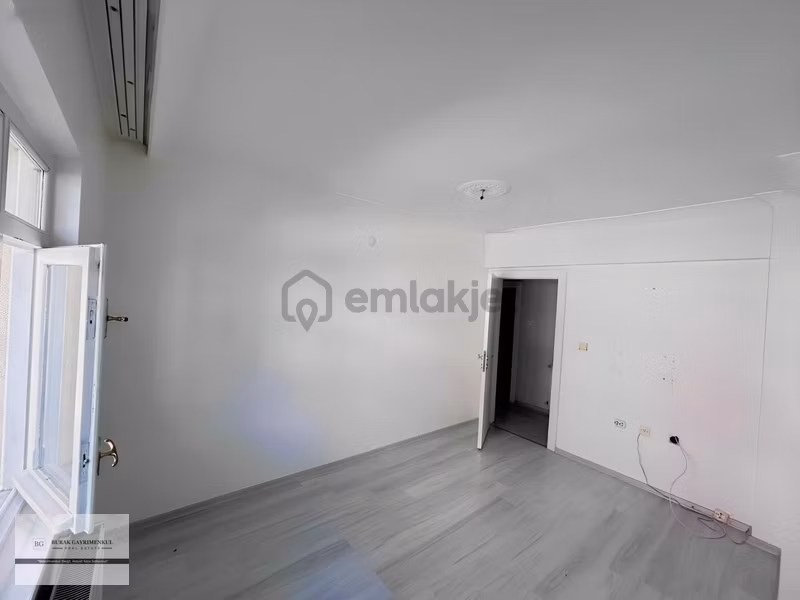 !! Gimsa Yakını Full Yapılı 3+1 Fırsat !! - 9