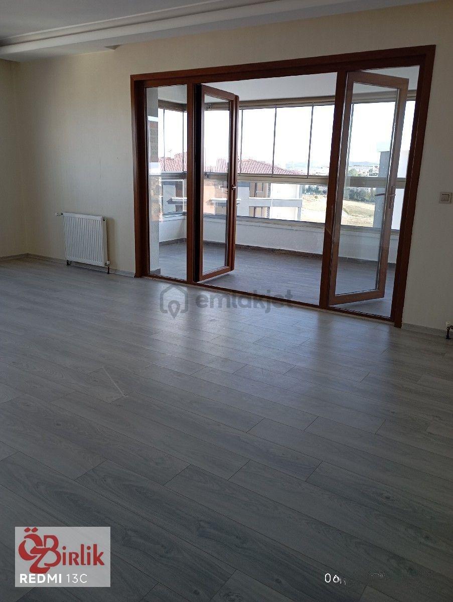 Pursaklar Tevfik İleri De Kiralik Daire 4+1 - 29